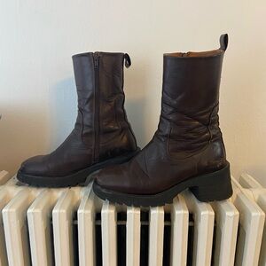 ***SOLD*** Bisgaard boots